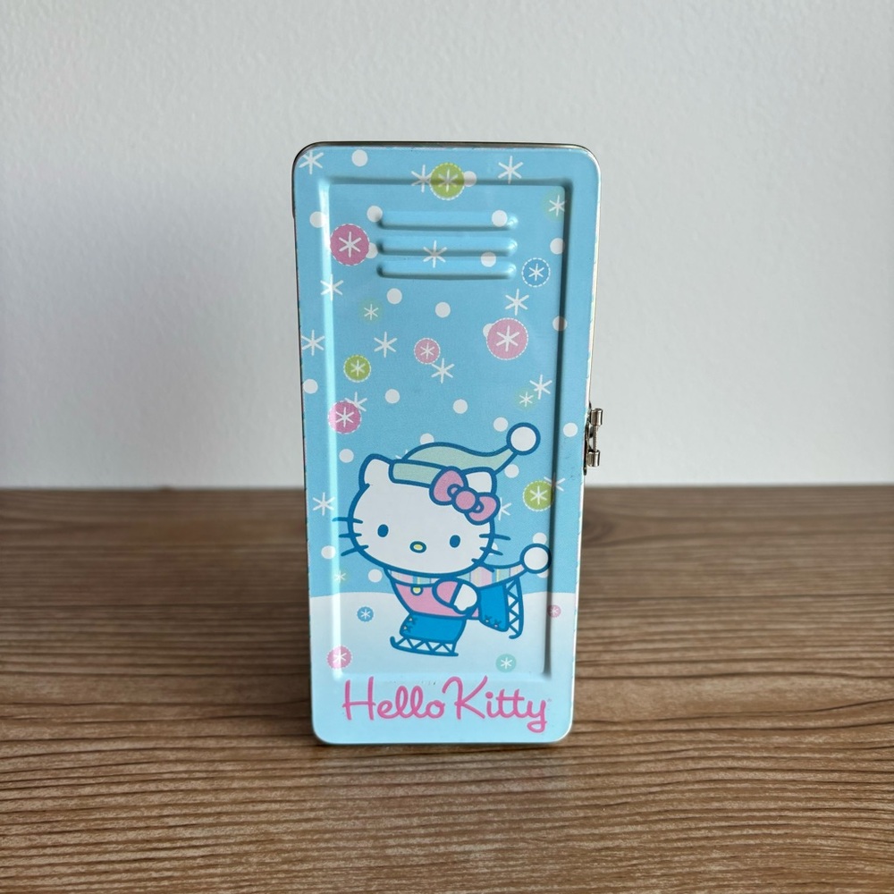 Hello Kitty 2004 Metal Tin Locker Coin Bank Pink, Blue Winter Theme